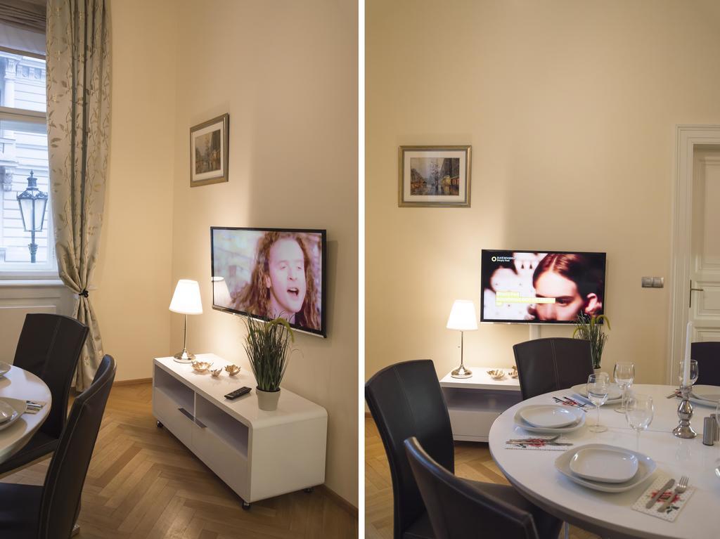 Modern Apartment Vsehrdova Praha Bagian luar foto